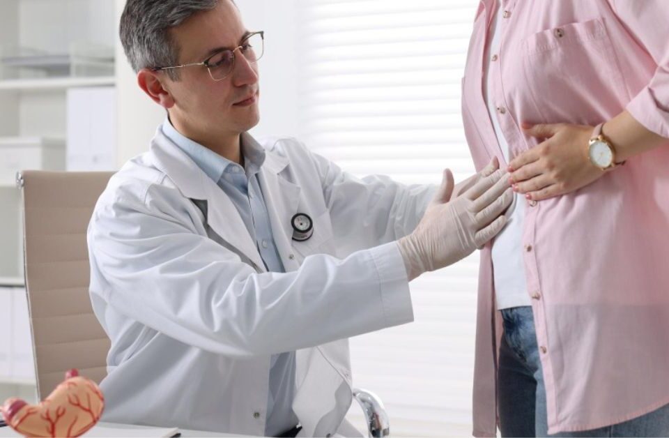 gastro surgeon in indore, best gastroenterologist in indore